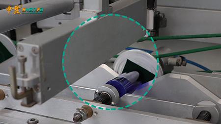 Полноавтоматическая одна печатная машина шелковой ширмы сервопривода цвета для круглых бутылок Squair овальных