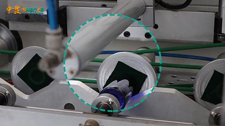 Полноавтоматическая одна печатная машина шелковой ширмы сервопривода цвета для круглых бутылок Squair овальных